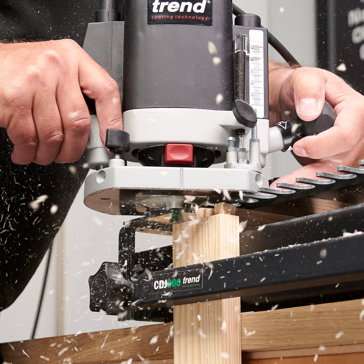 Trend Dovetail Jig 300mm for Plunge Routers Includes 1/2in Half-Blind Template