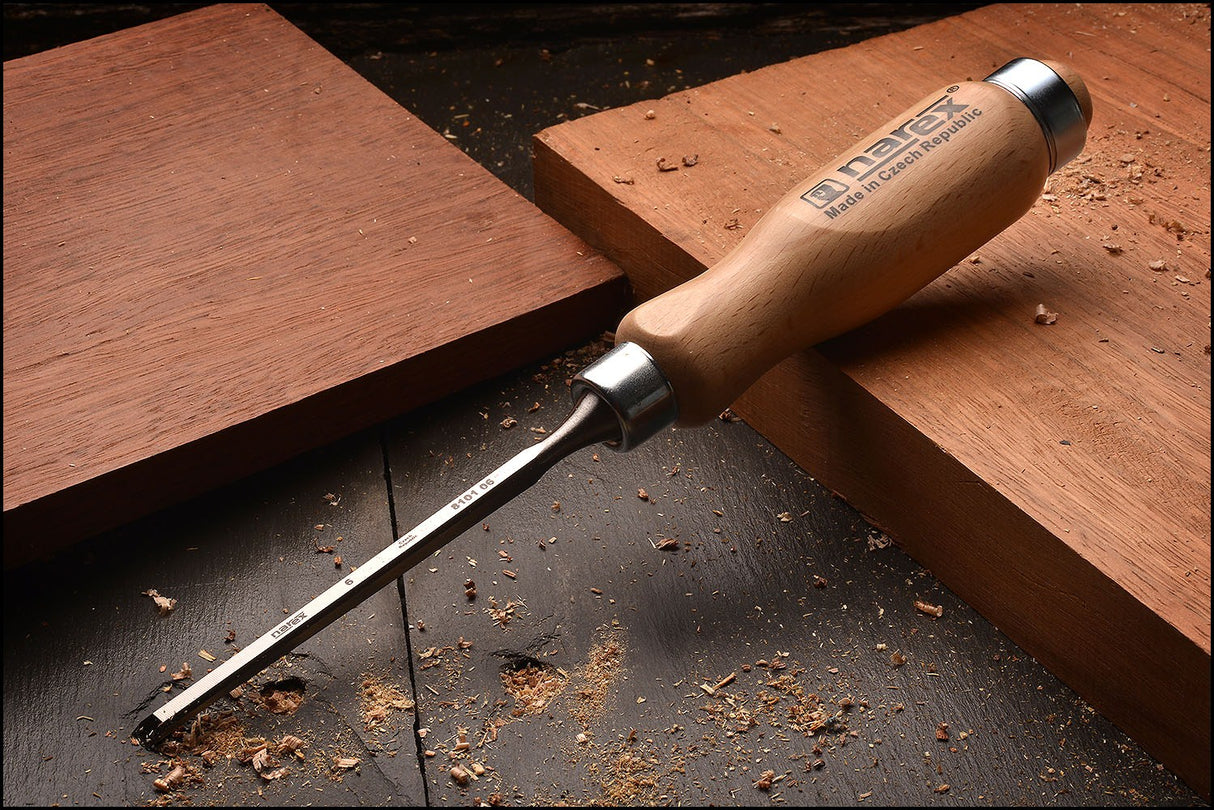 Narex Bevel Edge Cabinet Chisels Hooped Ash Handles