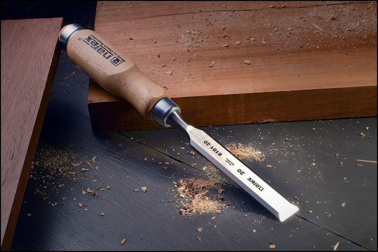 Narex Bevel Edge Cabinet Chisels Hooped Ash Handles