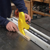 Magnetic Featherboard Pro Vertical for Fences