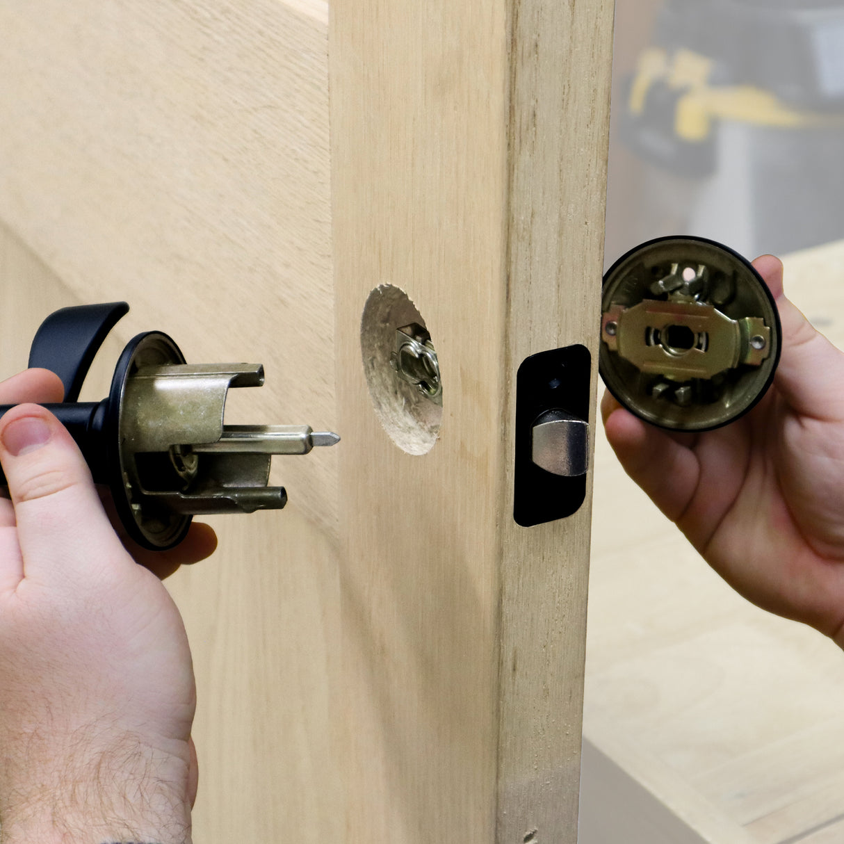 Milescraft LockMatePLUS Self-Clamping Lock & Knob Installation Jig